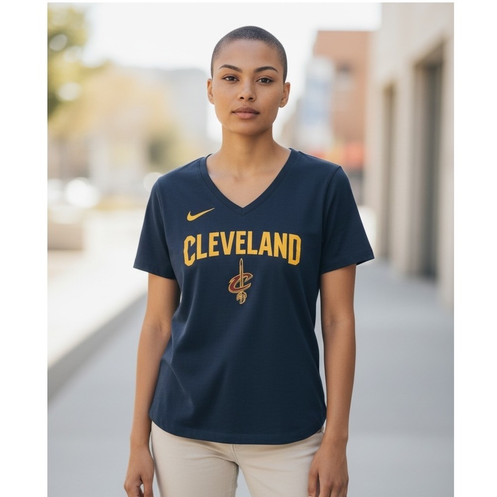 Nike‎ Gray and Yellow Short Sleeve Tee